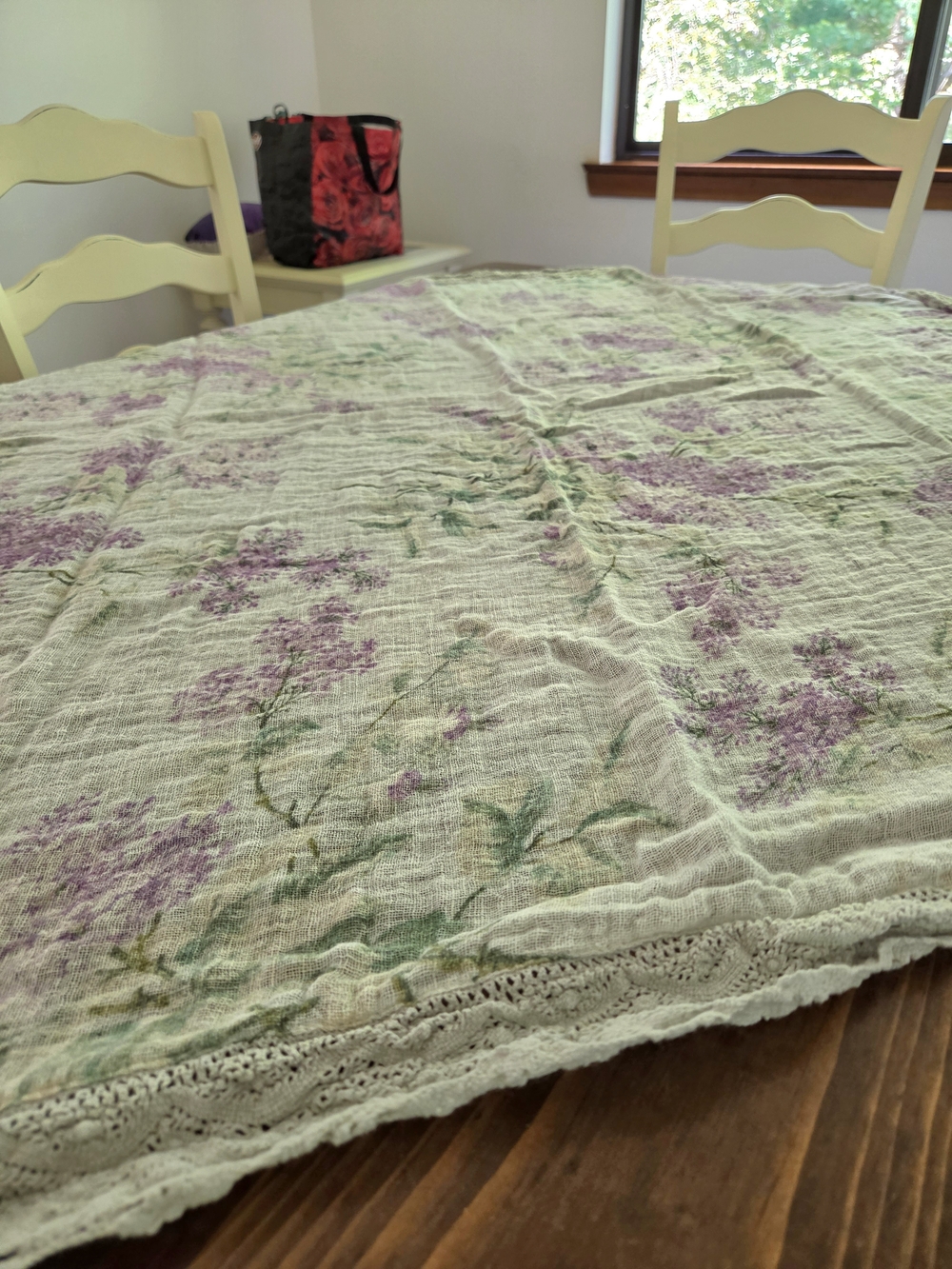 April Cornell Linen Tablecloth